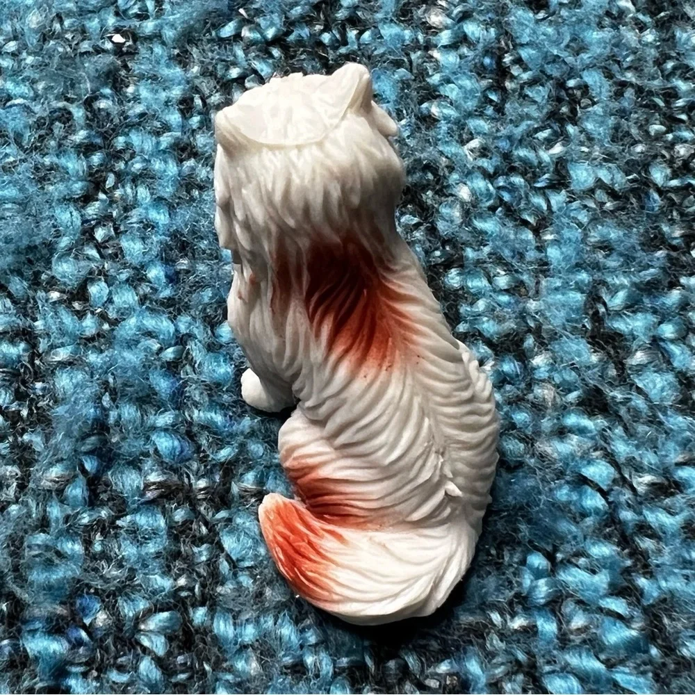 Vintage Cat Mini Figurine Toy Plastic Doll House